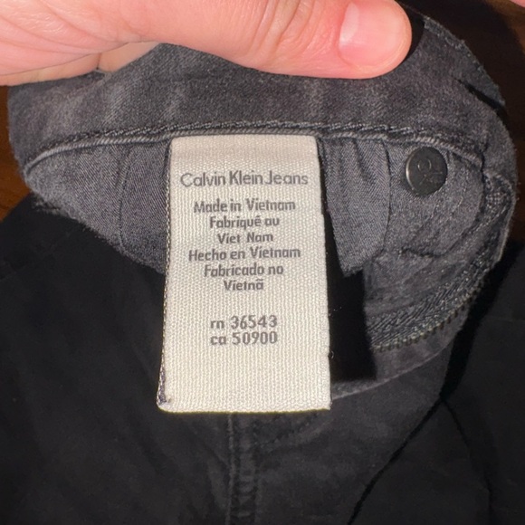 Calvin Klein Jeans Black Ankle Skinny Jeans - W30 - Picture 6 of 8